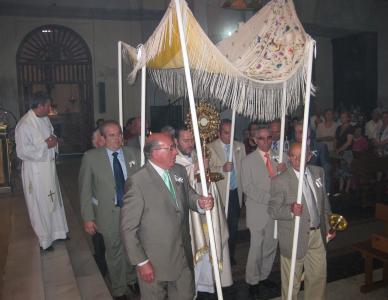 Procesión en la Iglesia